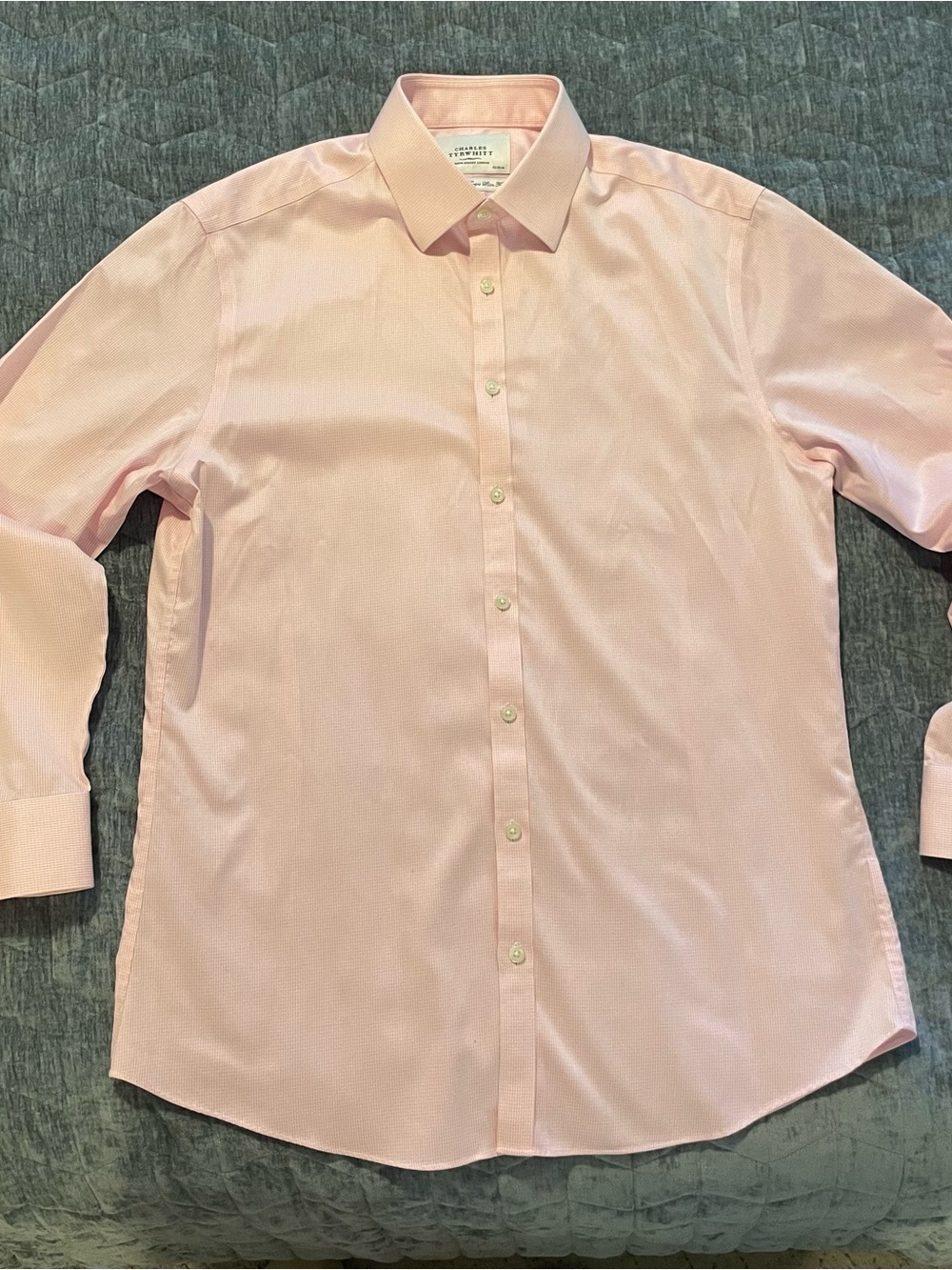 Charles Tyrwhitt Light Pink Spread Collar Dress Shirt